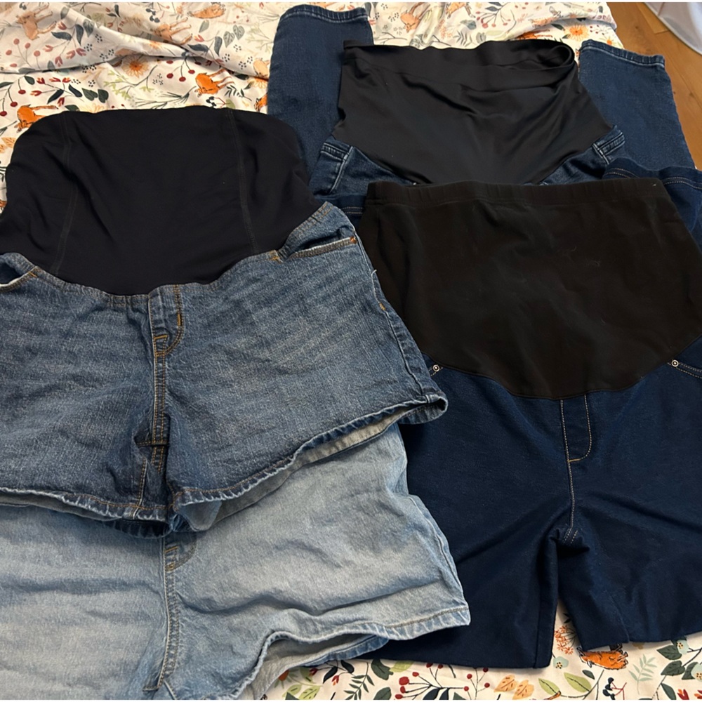 Maternity jeans bundle